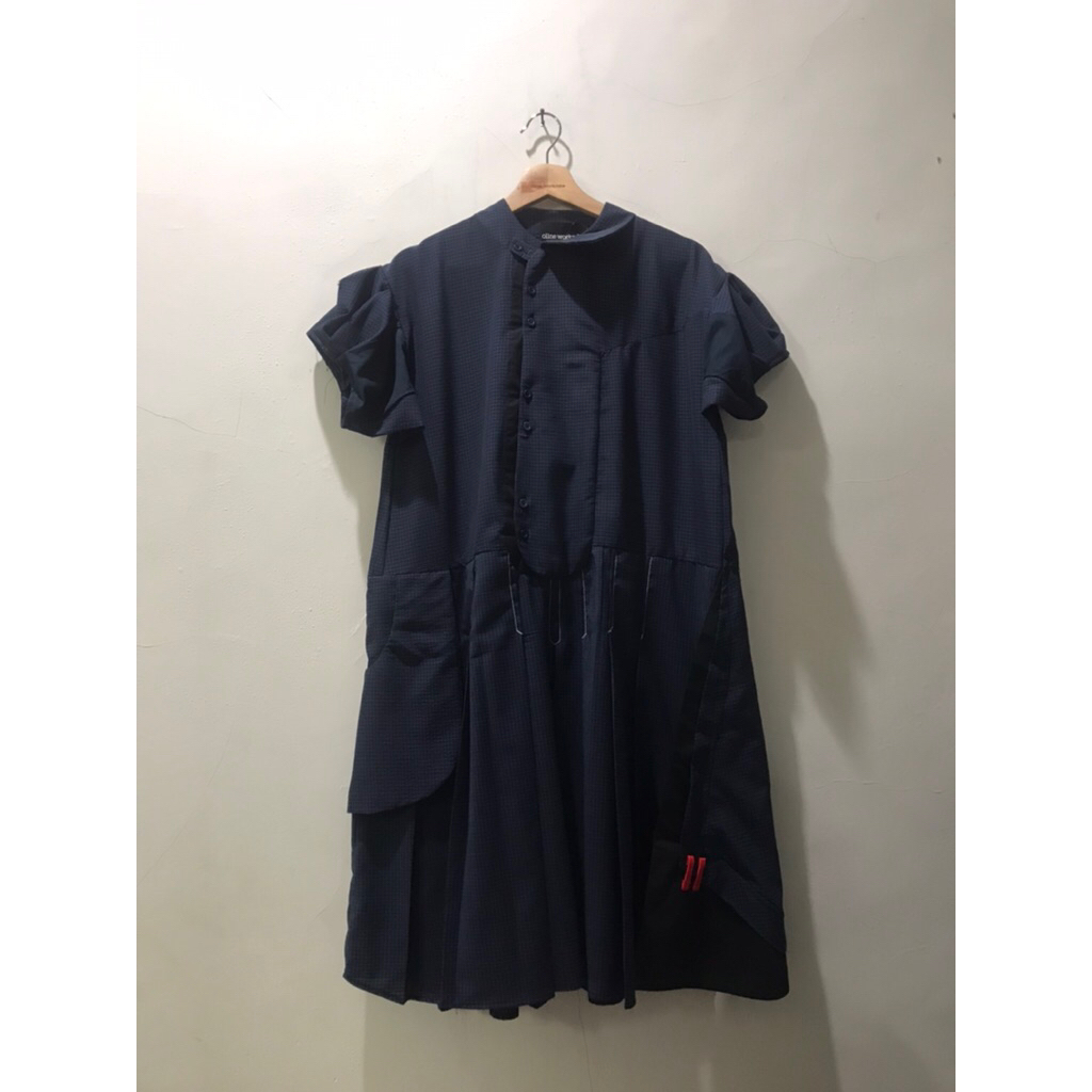 OLINE WORKROBE - KIZUNA DRESS IN NAVY CUBICAL