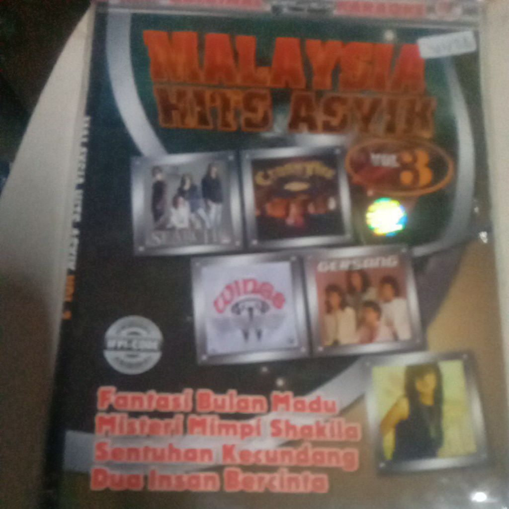 VCD MALAYSIA HITS ASYIK VV28