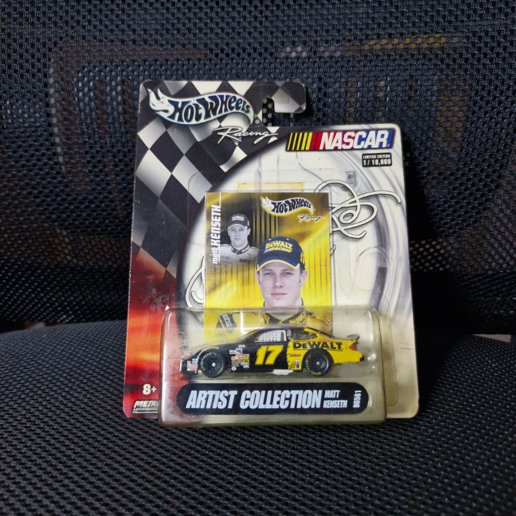 HOTWHEELS NASCAR #17 MATT KENSETH