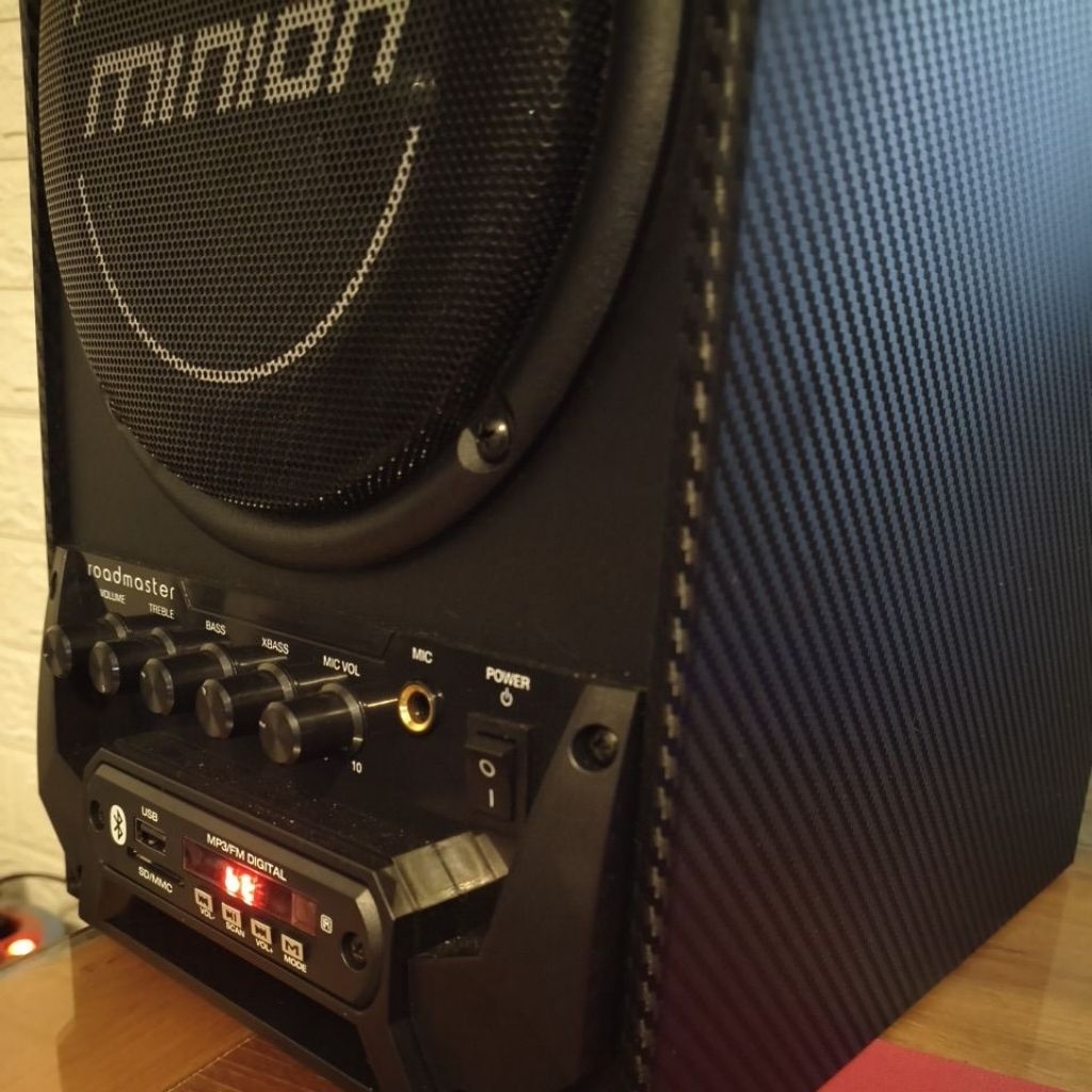 speaker aktif roadmaster minion 61 like new