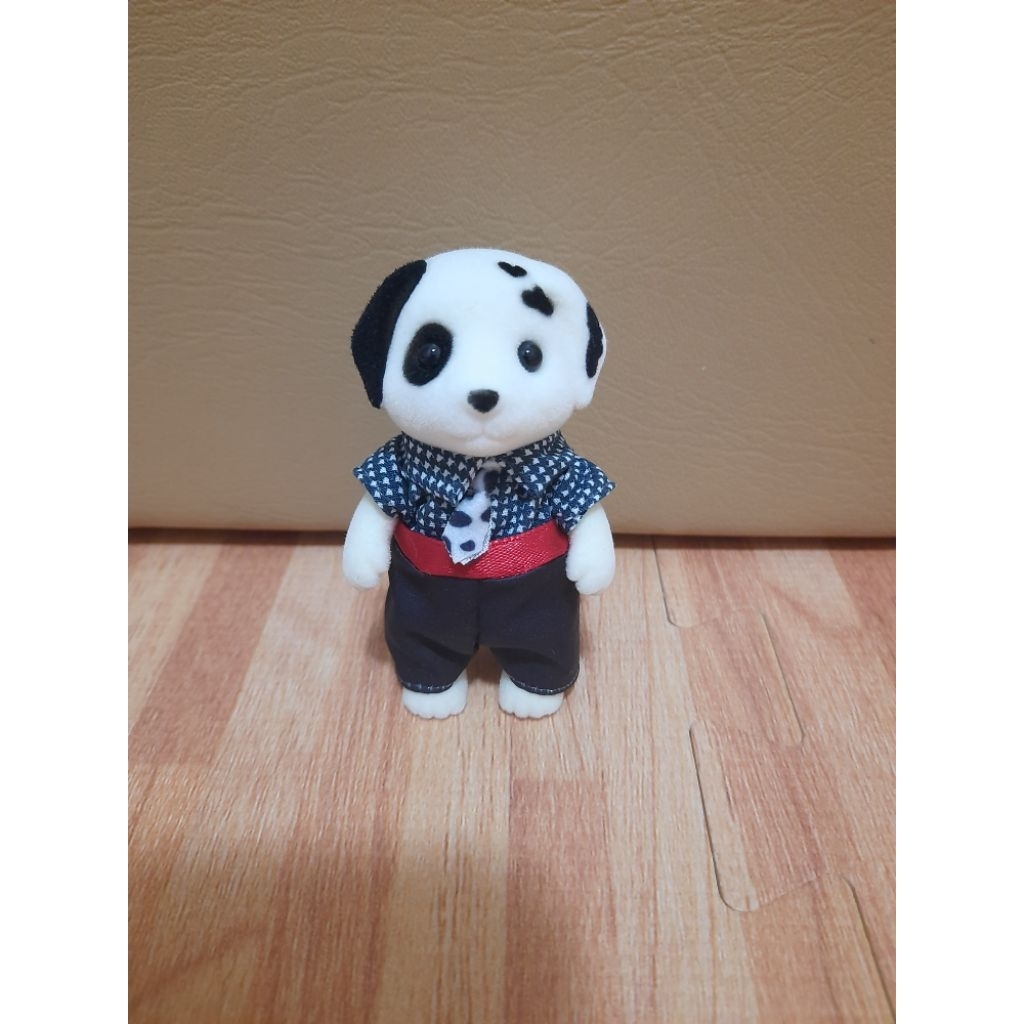 Sylvanian Families Dalmatian Father + 2 baju (sharing item)