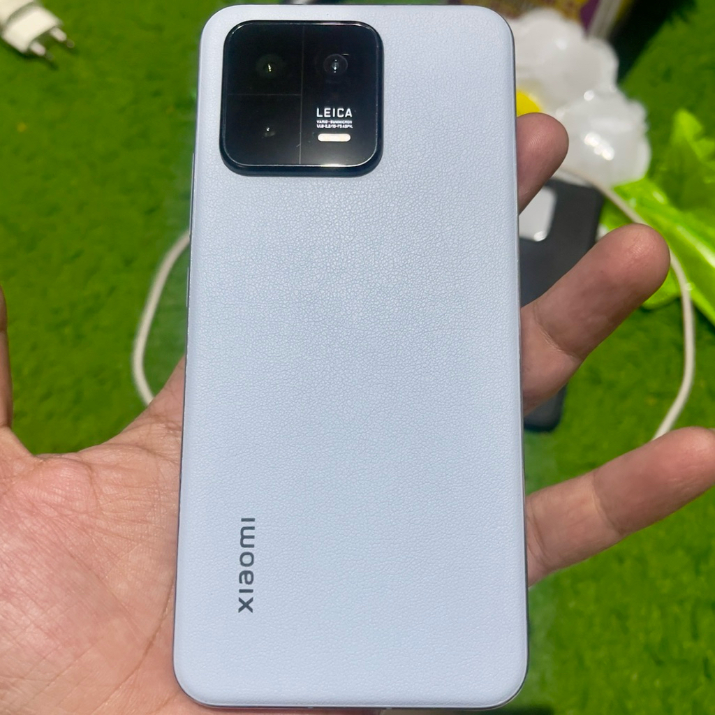 xiaomi 13 inter rewrite ubl 8 / 256 hp cas setara 14t pro adeknya xiaomi 14