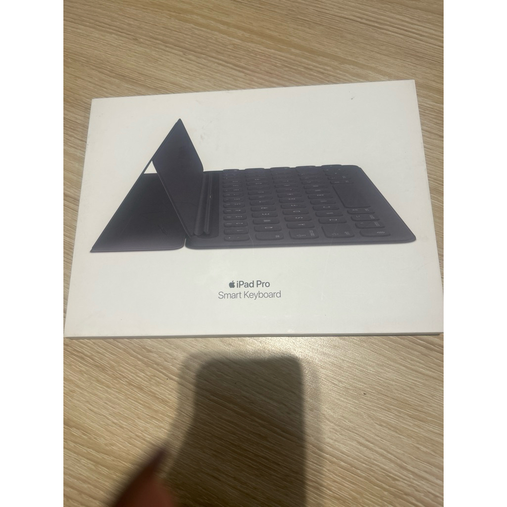 Box iPad Pro Smart Keyboard - second