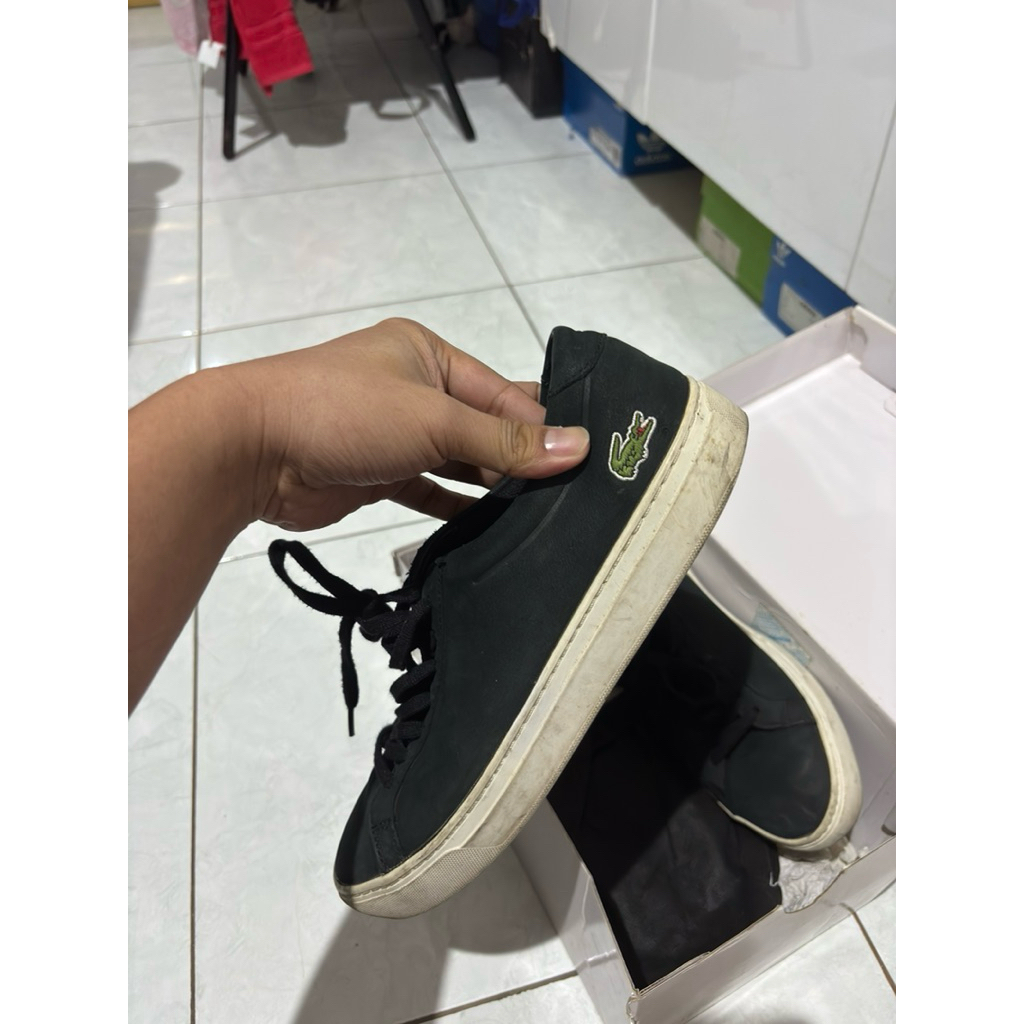Sepatu Lacoste navy original kulit asli