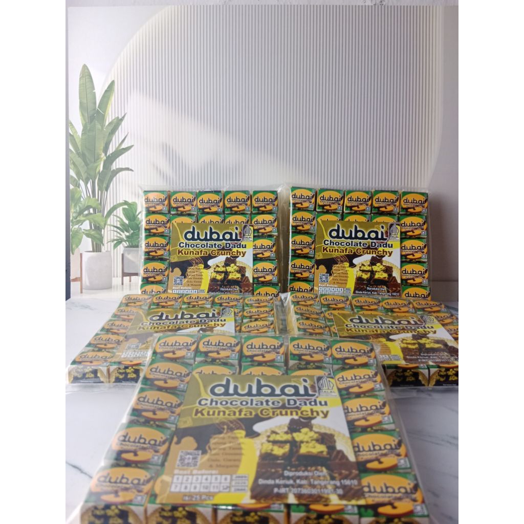 Dubai Chocolate Dadu Kunafa Crunchy/isi 25 pc/untuk di jual 2000 an/jajanan favorit anak-anak jaman