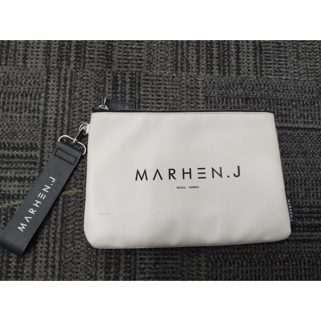 MarhenJ preloved