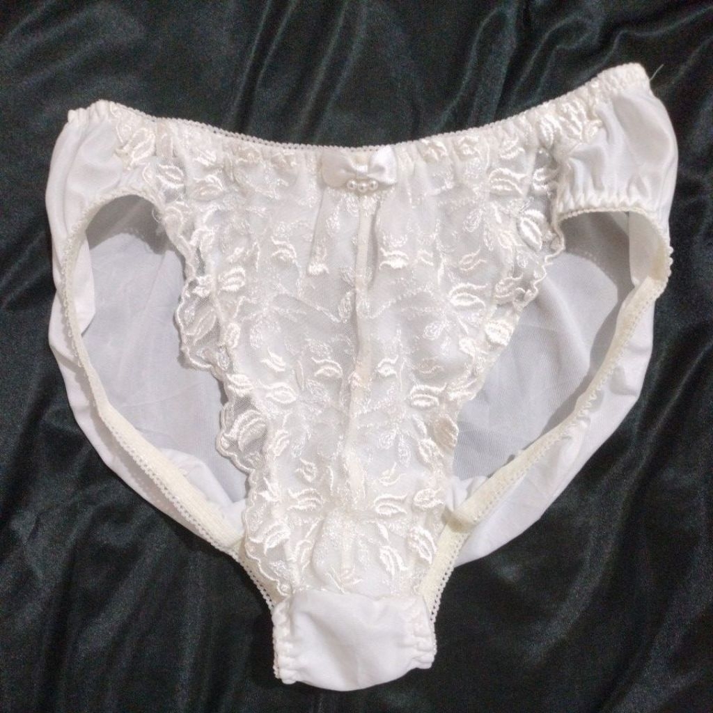 CD satin size M-L SILKY WHITE