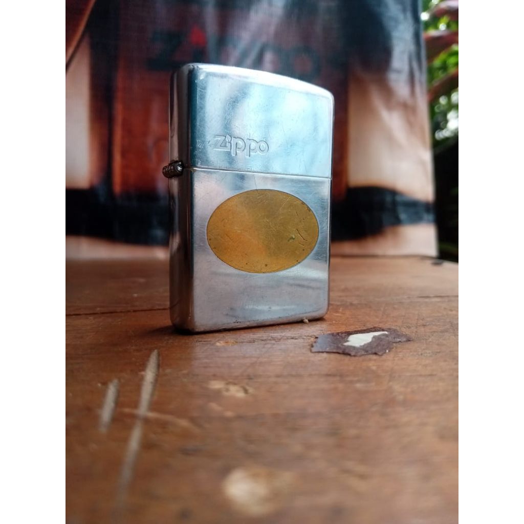 original Zippo Romawi tahun 1990