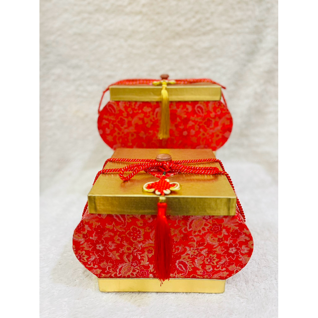 Hardbox / Lampion Kotak Tenteng / Box Imlek / Hampers Imlek / Parcel Imlek / Sanjitan / Mooncake / P