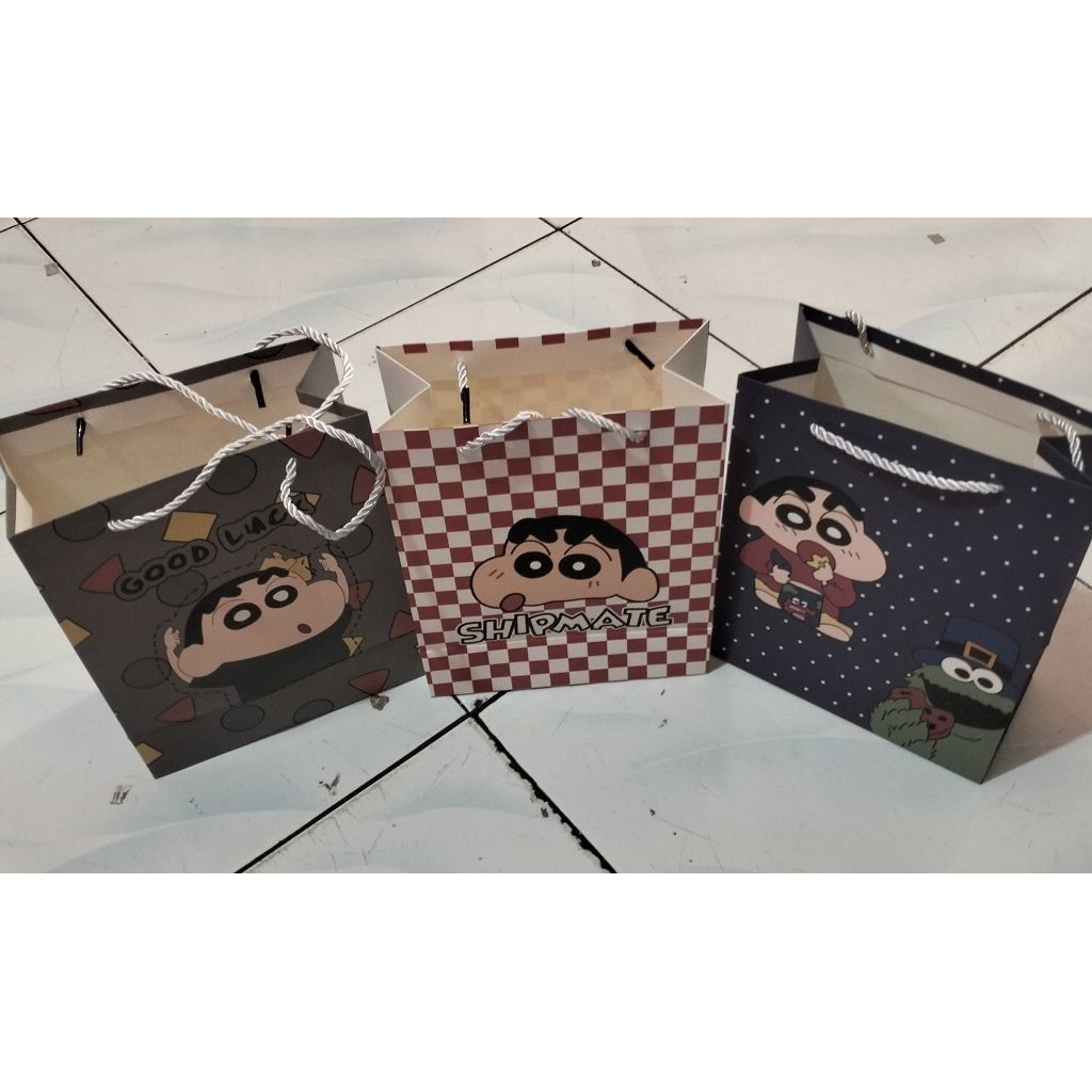 Paper Bag motif sinchan