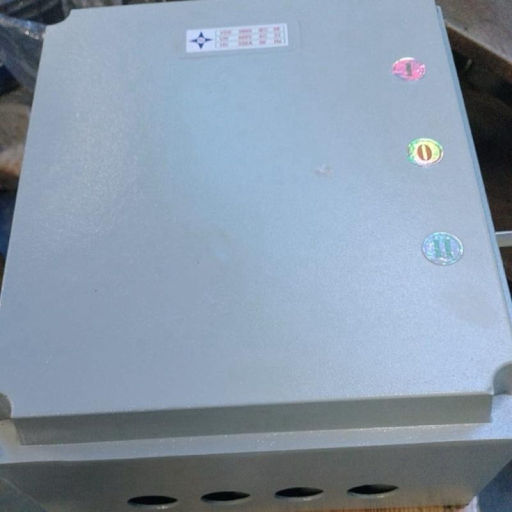 COS NK 250 A 4 Pole 250 Ampere Change Over Switch