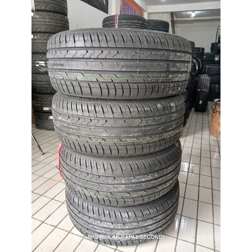 BAN MOBIL BEKAS SECOND BERKUALITAS RING 20 FORCEUM PENTA 275 55 R20 TAHUN 2025