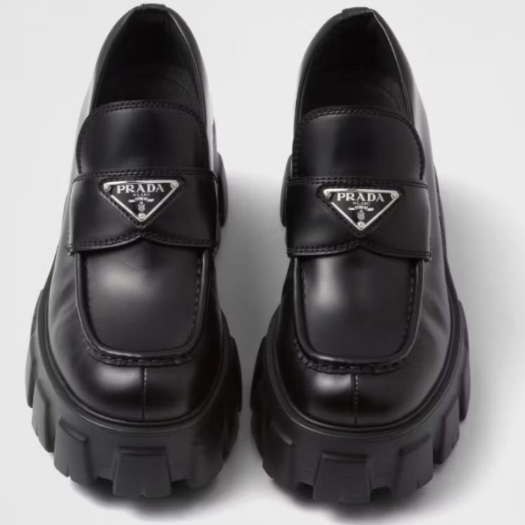 Sepatu Prada Monolith Brushed Leather, 40