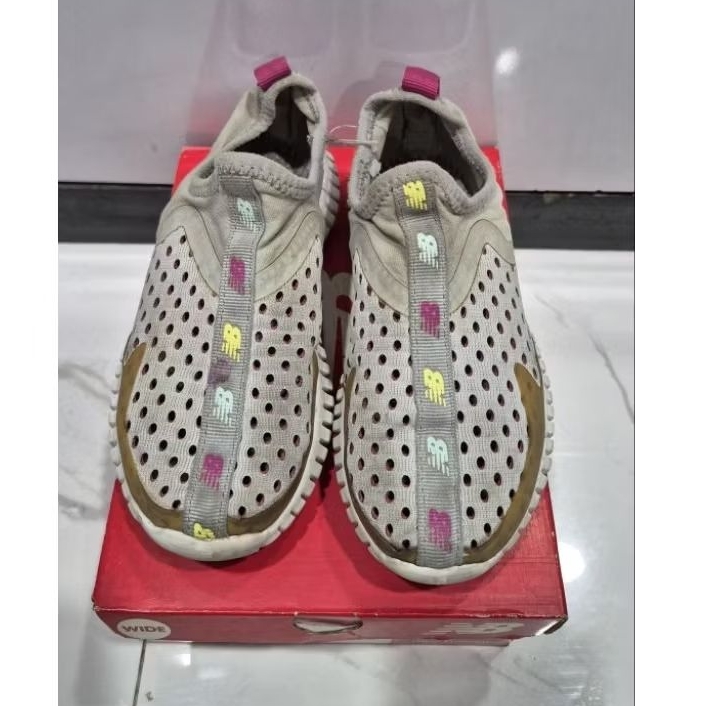 Sepatu New Balance Kids Original