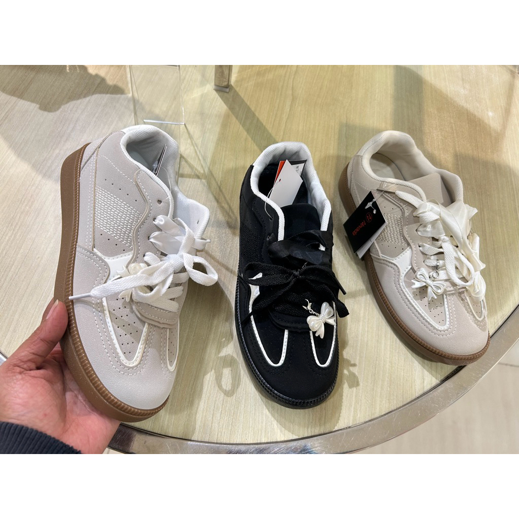 NEVADA Sepatu Sneaker wanita size 36-40