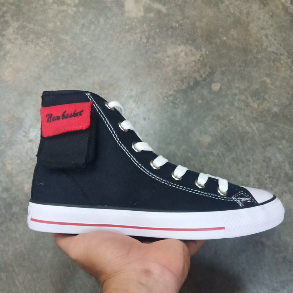 Sepatu Sekolah Buat Pramuka, Ada Kantong diSamping, Elastis, Kualitas import, Merk New Basket