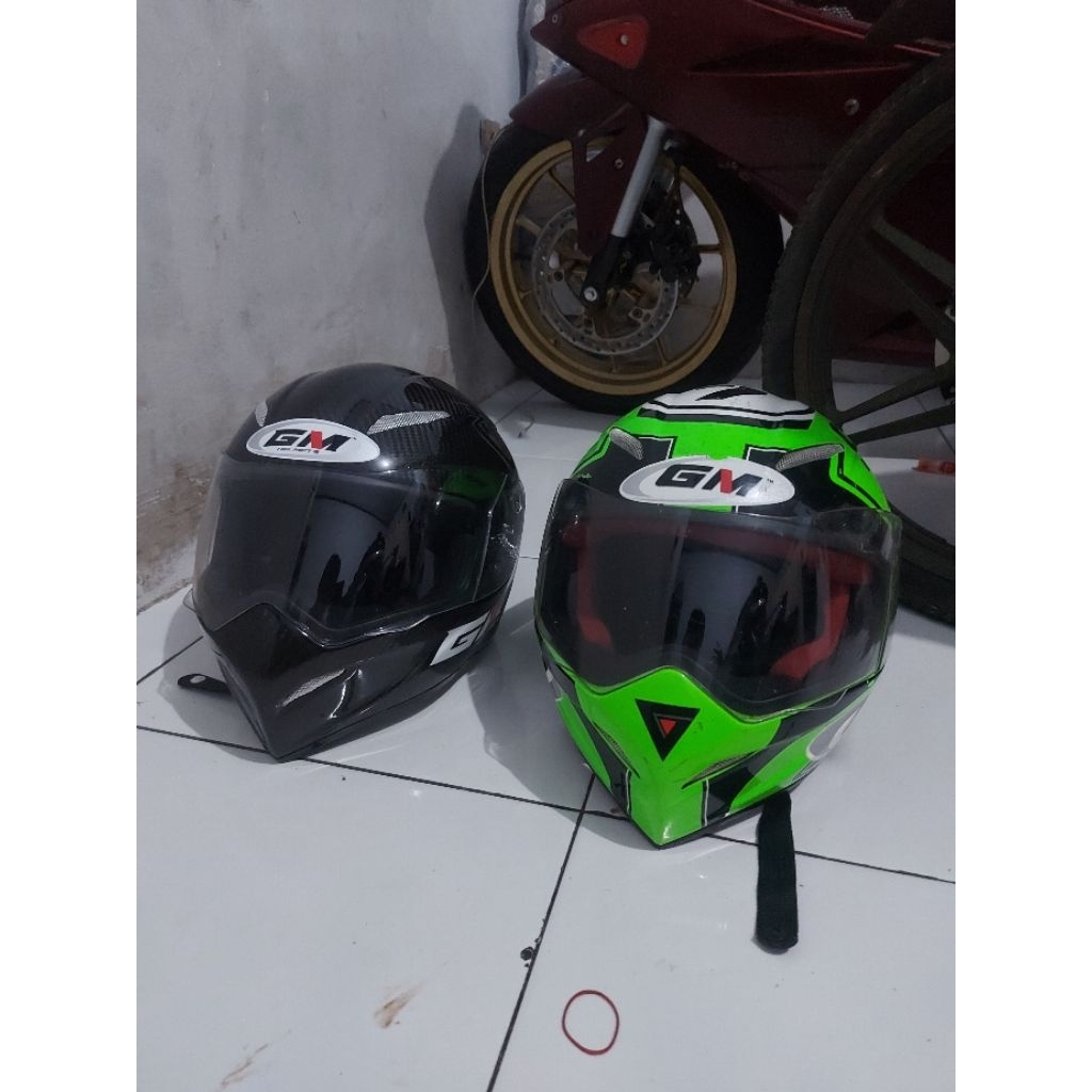 helm GM drag bike