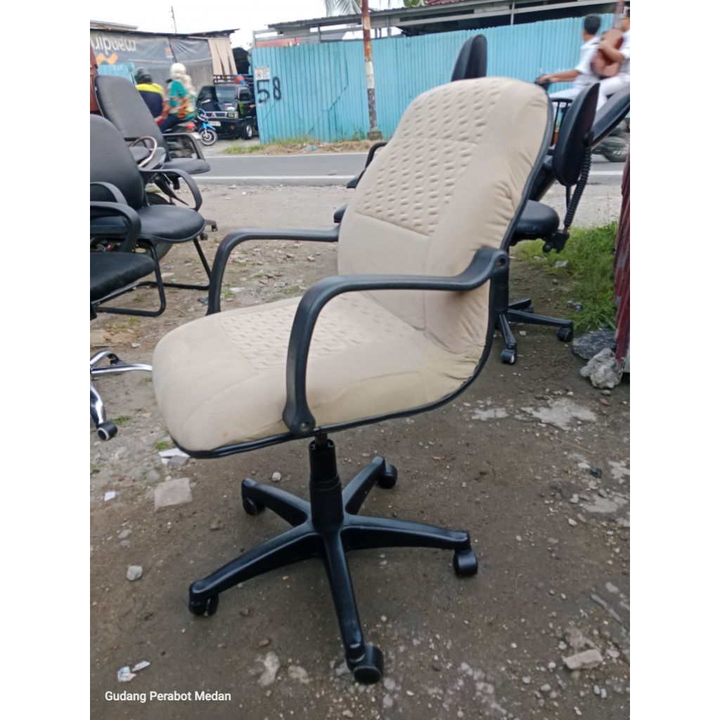 Kursi Kantor Hidrolic/Bangku Kantor/Kursi Kerja