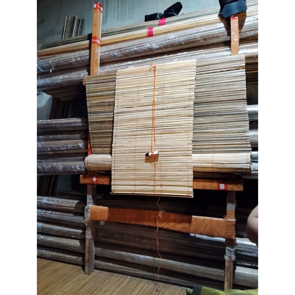 tirai bambu 50x100 krey gulung outdoor tali+ring