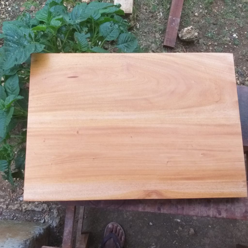 papan ambalan daun meja kayu mahoni