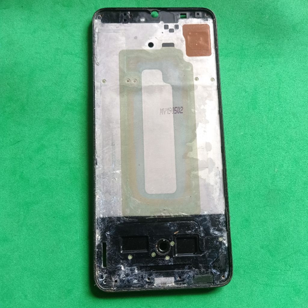 Frame tatakan lcd Samsung A70 / A705f Second bekas Copotan sesuai foto