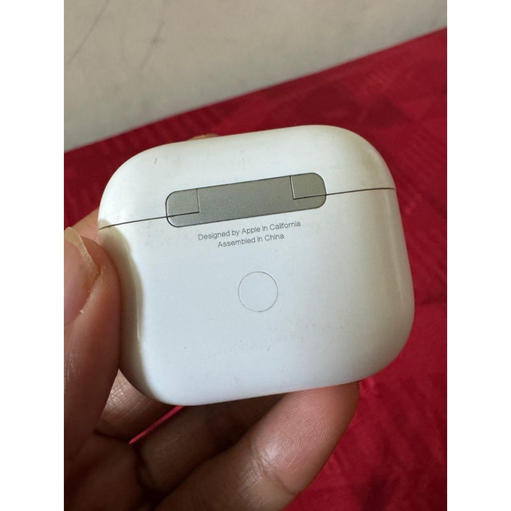 Preloved Airpods Gen 3