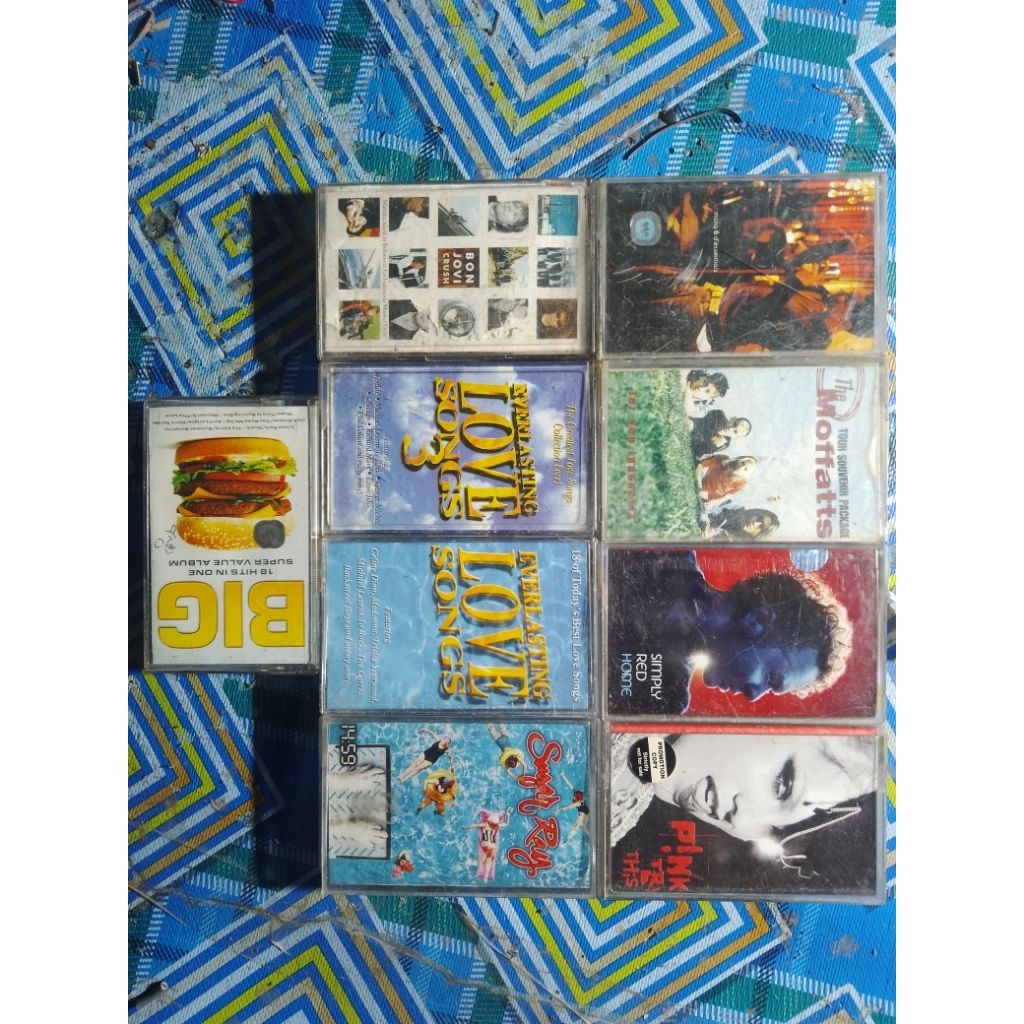 Kaset Pita Lagu Barat / Album Lagu Barat