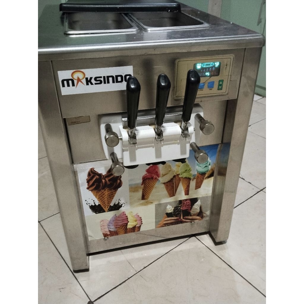 mesin ice cream es krim maksindo