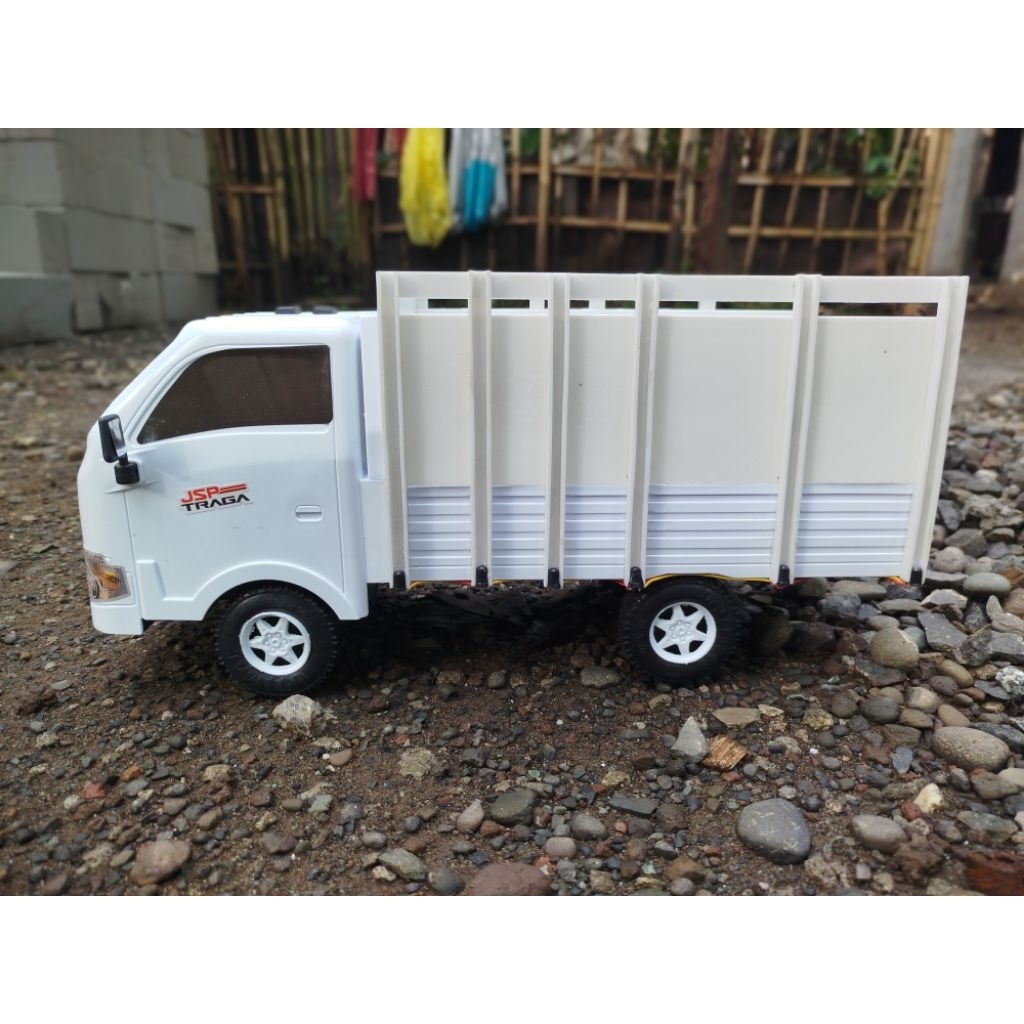BAK SAMBUNG MINIATUR TRAGA MODEL TRUCK