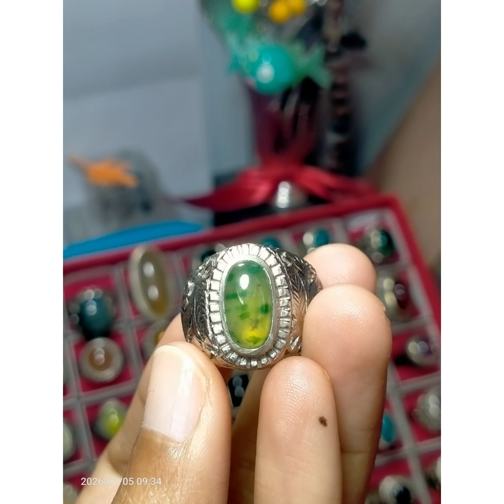 batu cincin idocrase sungai dareh kumbang jati totol