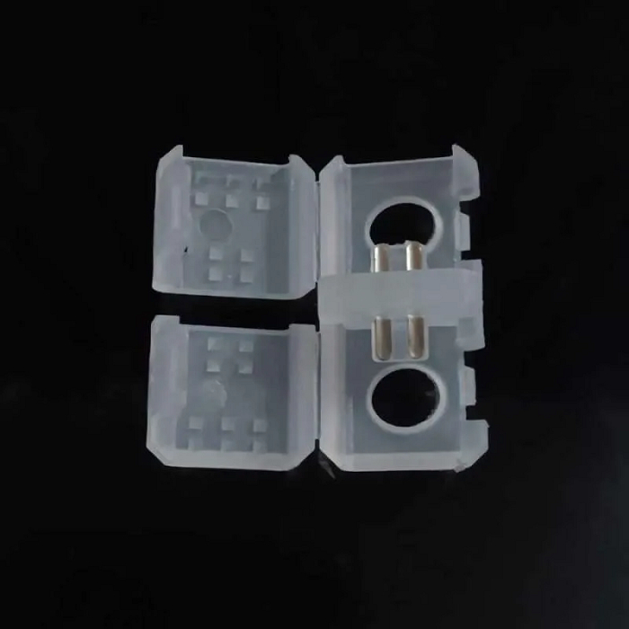 Sambungan Soket Lampu Selang Jepit