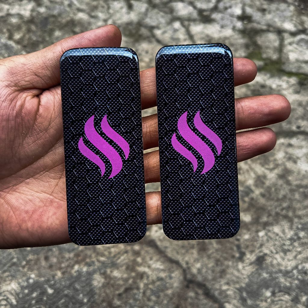 Tutup Body Batrai Panel T99 Black Carbon Logo Pink Glossy