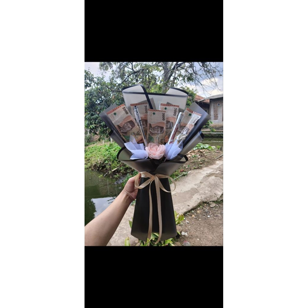 buket uang 5 lembar
