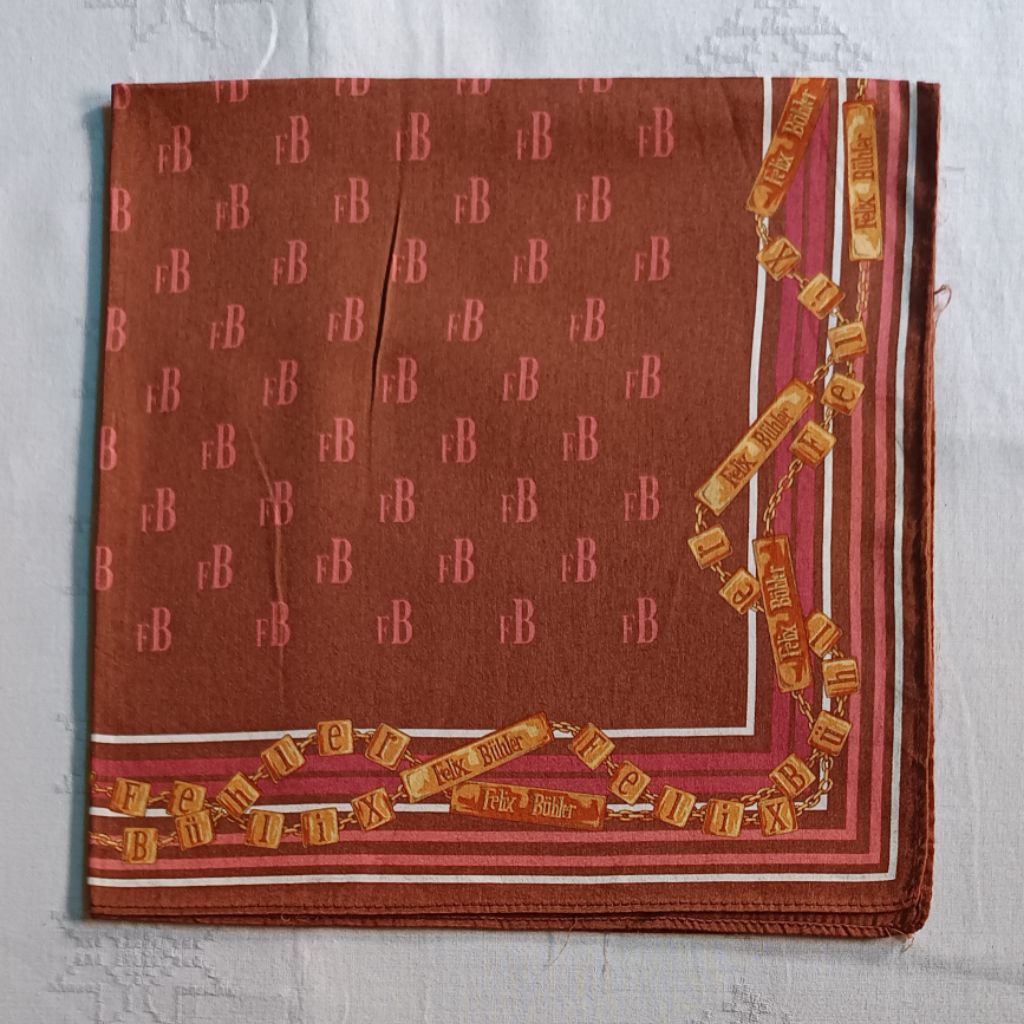 Saputangan Branded felix buhler