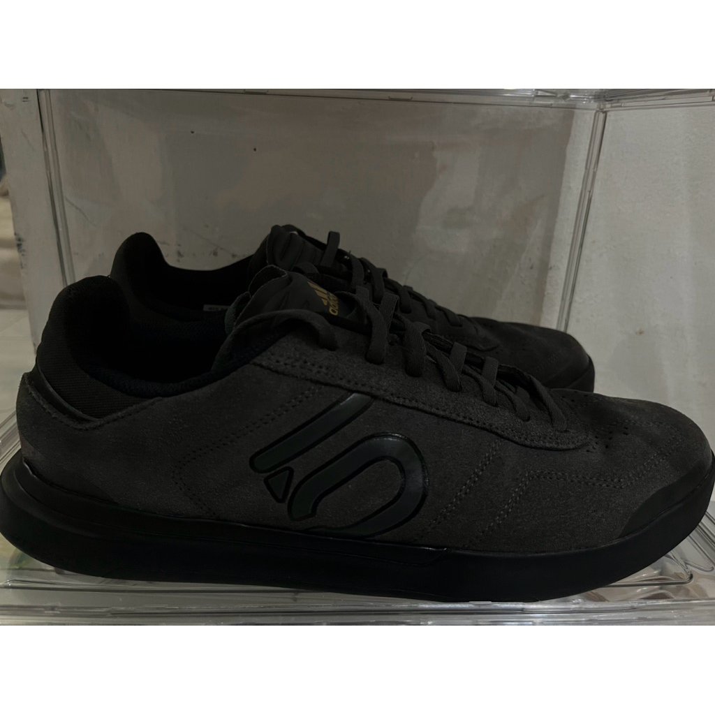 Sepatu Addas x Five ten orgnl scnd..