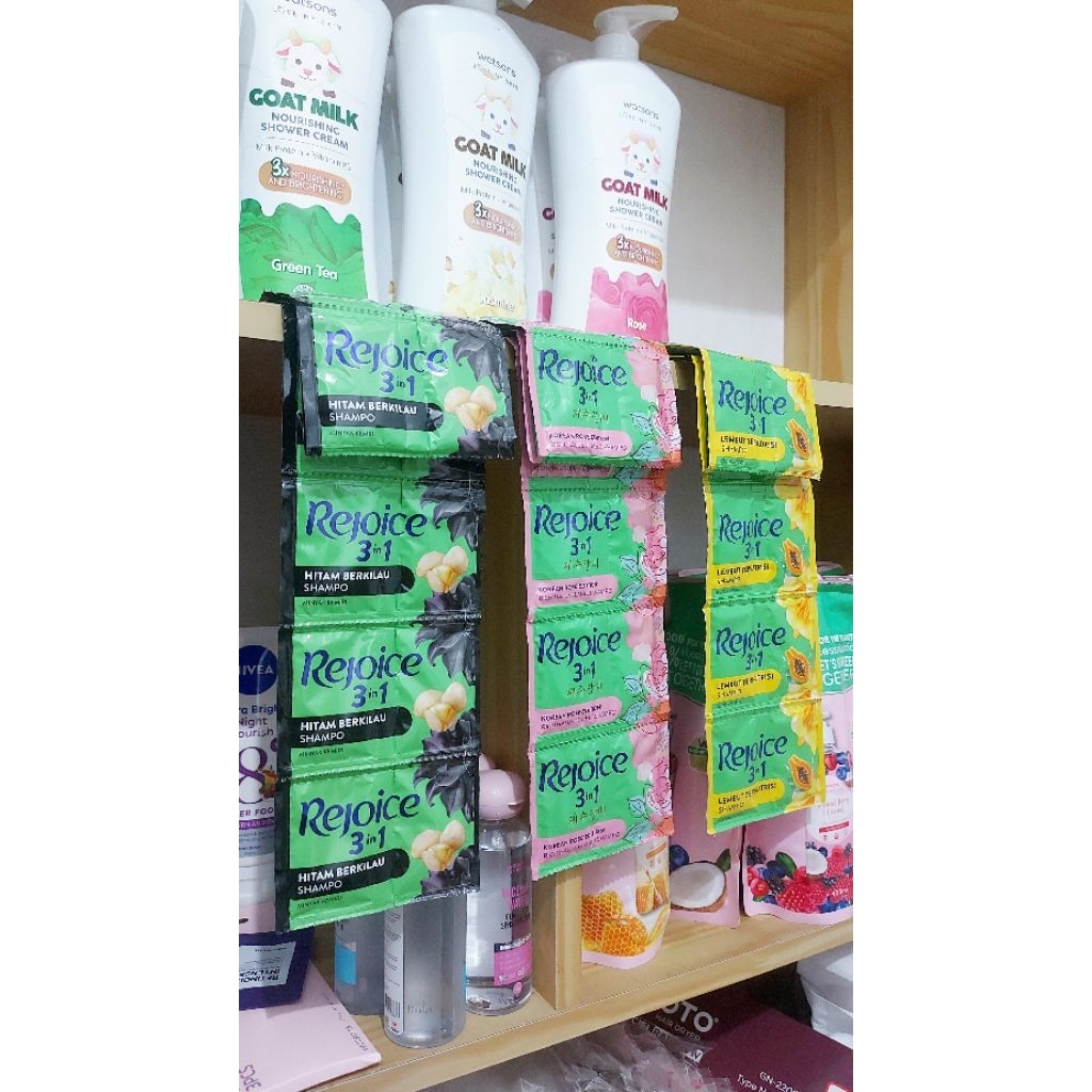 Shampoo rejoice renceng / sachet rejoice