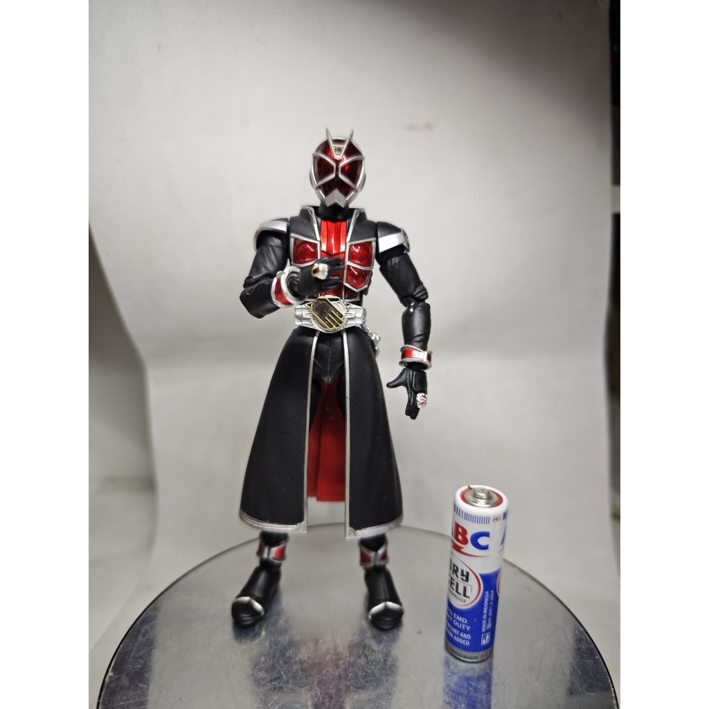 [READY] koleksi pajangan figure SHF Kamen Rider Wizard - Flame Style