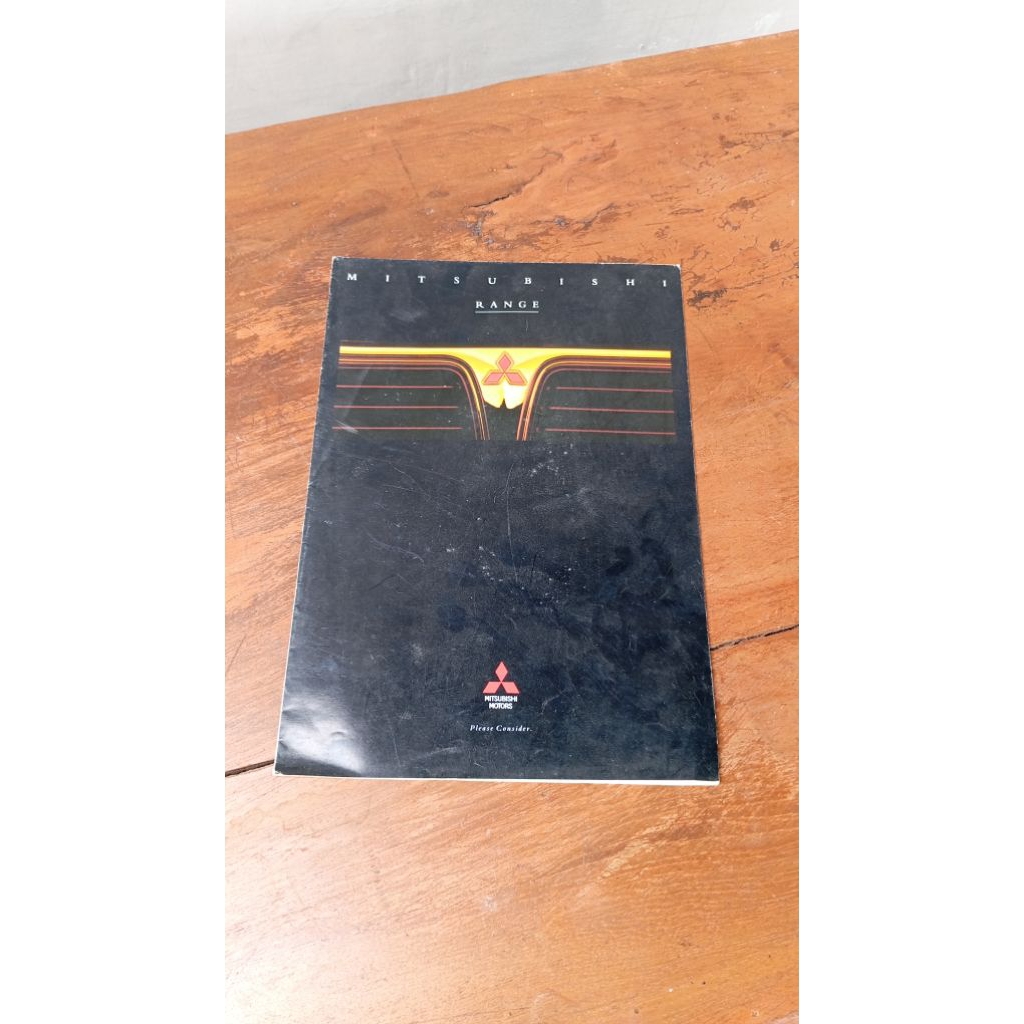 Brosur asli mitsubishi Range
