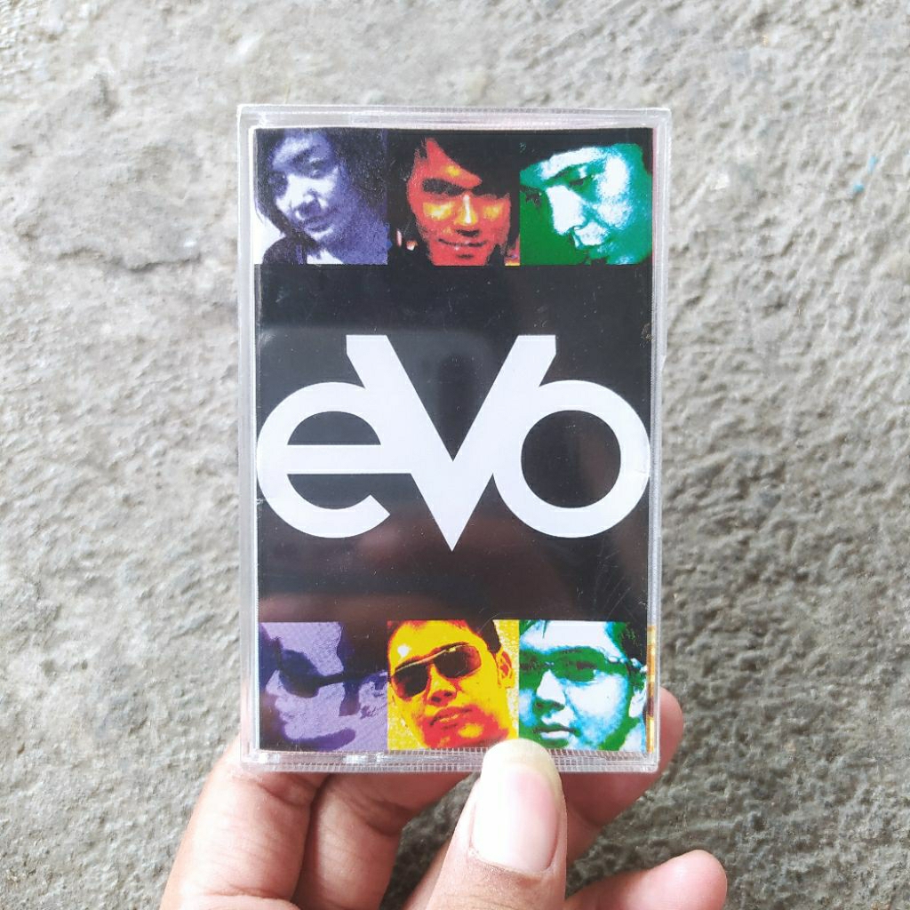 Kaset Pita EVO - Self Titled