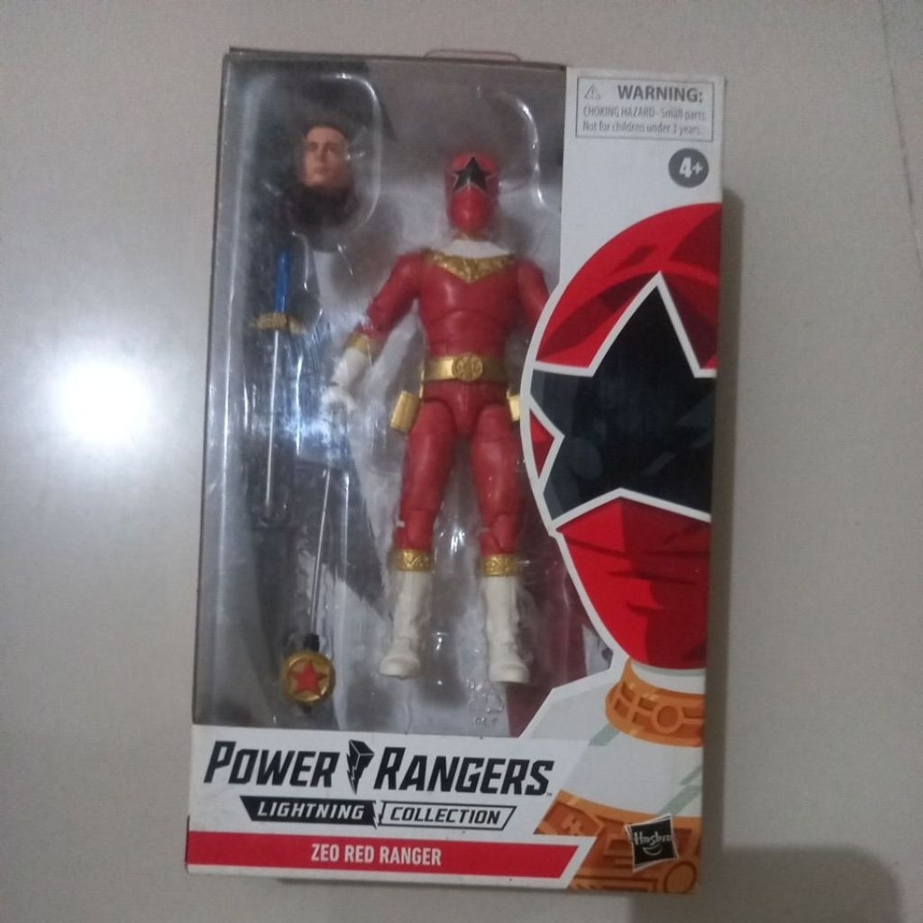 Hasbro Lightning Collection Power Ranger ZeoRanger Zeo Red Ranger