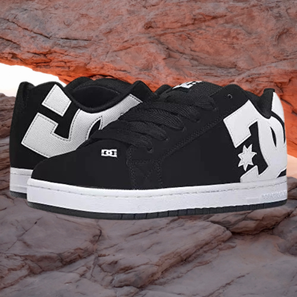 Promo Sepatu Dc Court Graffik Full Black Hitam Original Pria Wanita