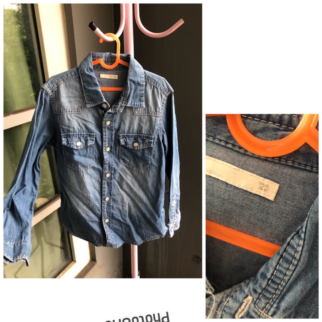 blouse denim anak GU ( global Uniqlo)