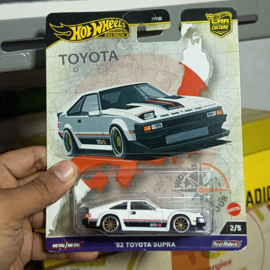 hot wheels premium 82 toyota supra