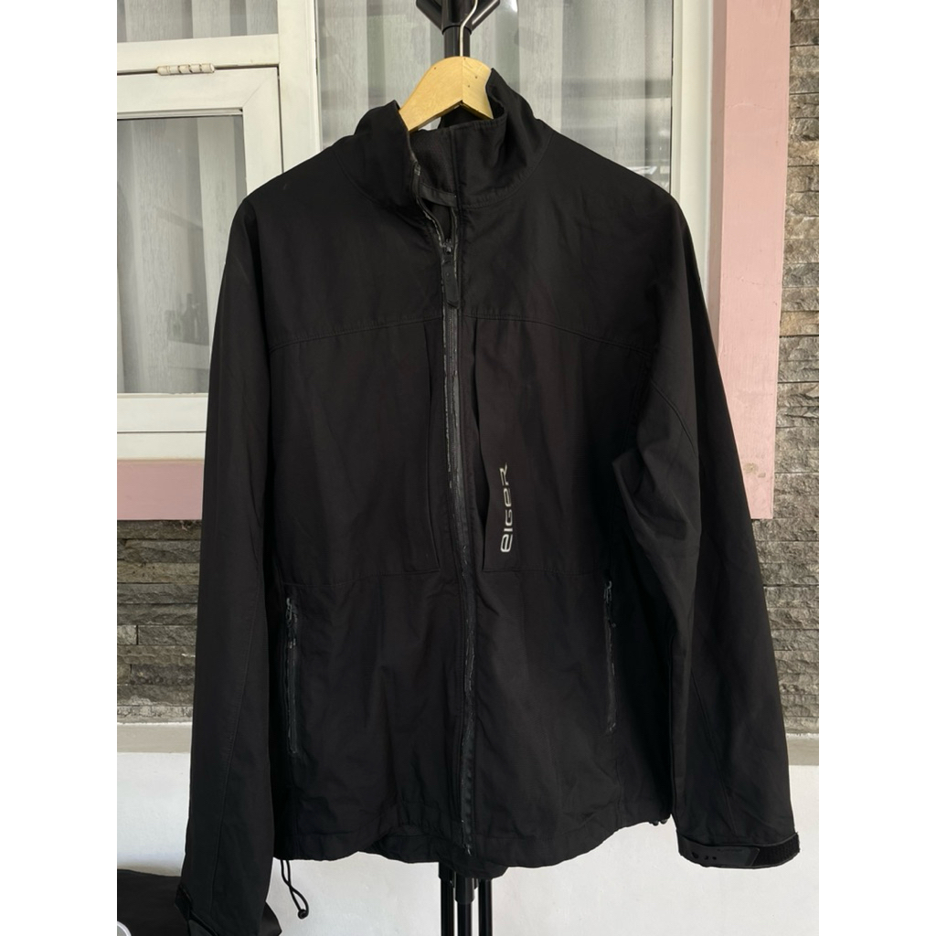 Jaket gunung motor eiger second