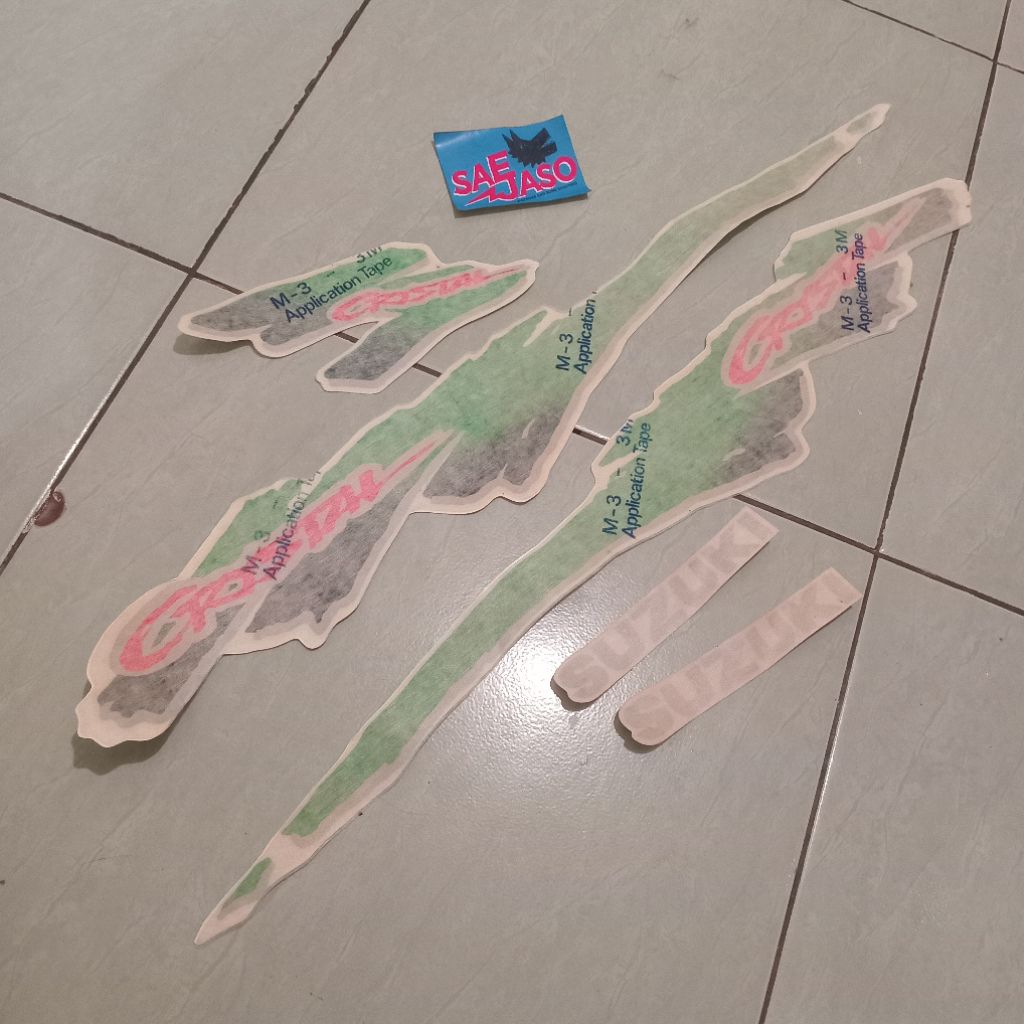 striping suzuki crystal 1994 3M nos