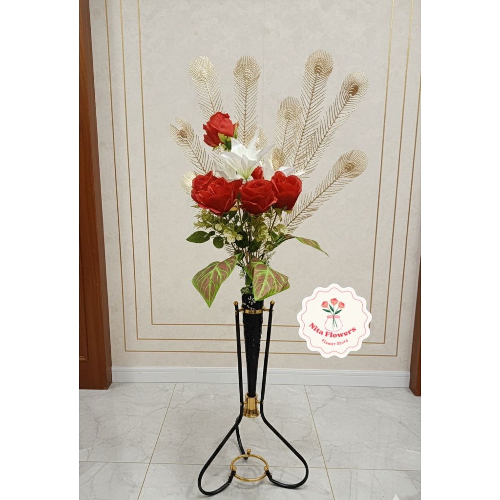 Bunga Hias Sudut Mawar Lili Jumbo Premium Kombinasi Merak Gold Satu Set Lengkap dengan Pot dan Stand