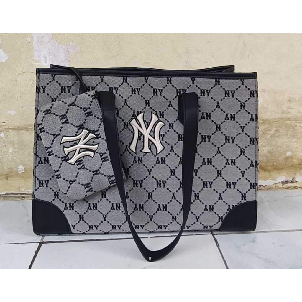 Tas Tote MLB NY Yankees Original Preloved Monogram Abu-Abu | Minus Handle