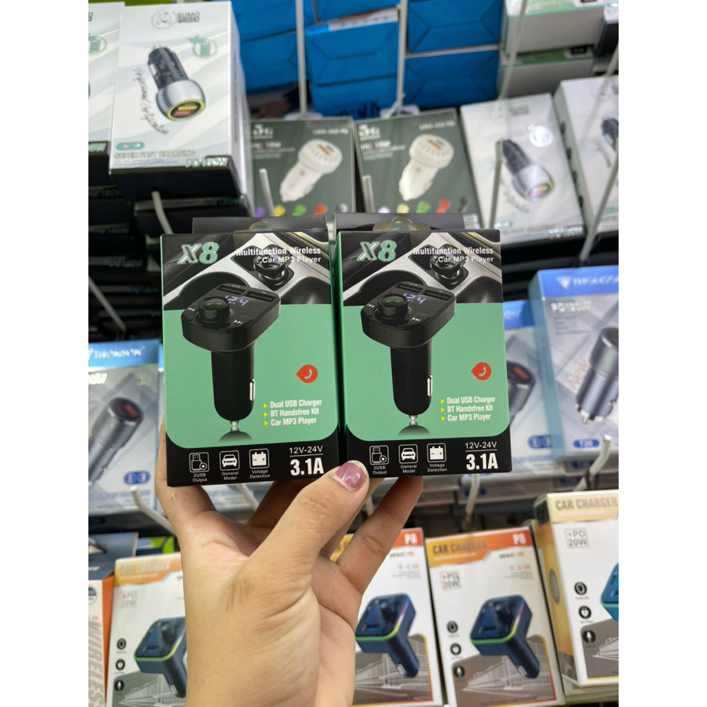 Modulator Wireless X8 2 USB / Multifunction Wireless Car MP3 Player 3.1A