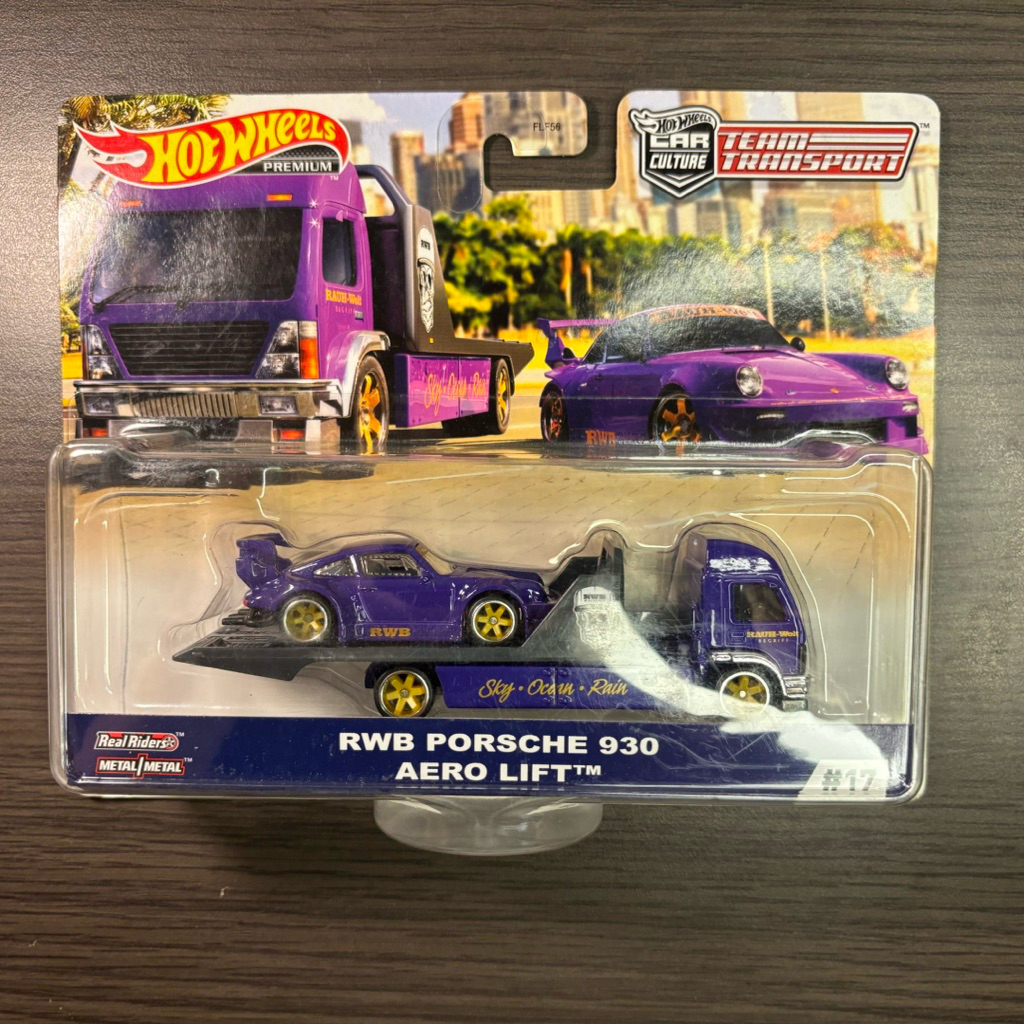Hotwheels Premium Team Transport Porsche 930 RWB Purple