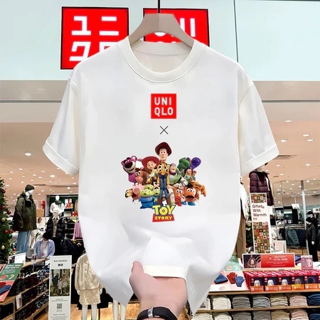 Kaos UNIQLO Toy Story Original Style Pria Wanita Bahan Premium Nyaman Dipakai